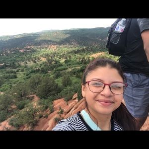 Meet your Posher, Amy